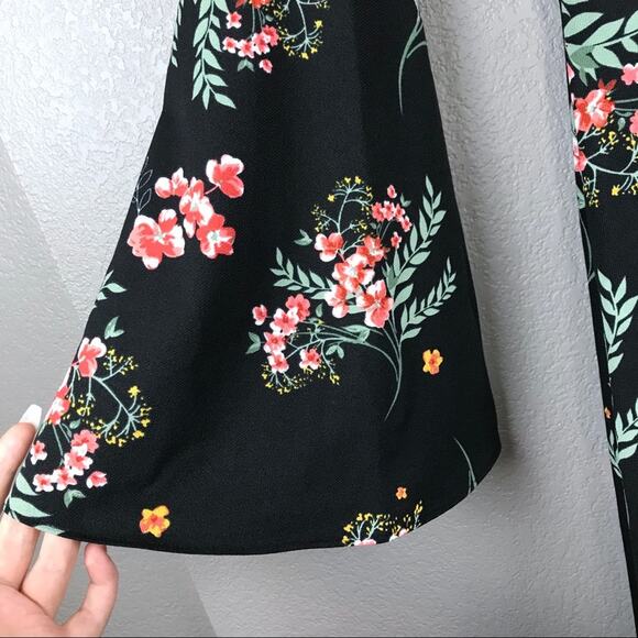 Copper Key Bell Sleeve Boho Floral Fit and Flare Dress XS - Picture 3 of 8